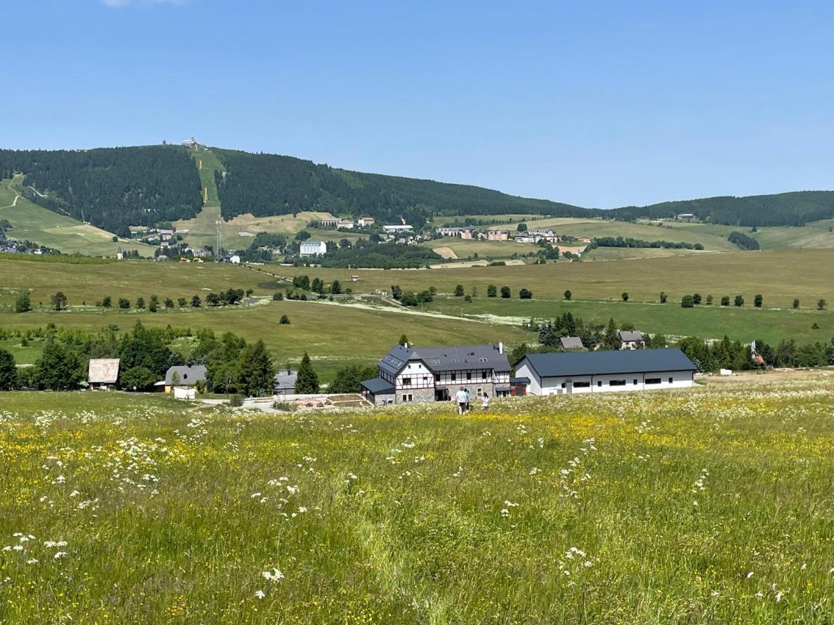 Penzion Koeniguv Mlyn Loučná pod Klínovcem Esterno foto